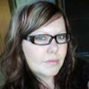 Meet your Posher, Arissa